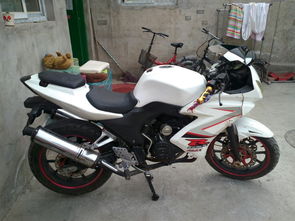 白色地平線150摩托車多少錢 新的大概多少,二手的又大概多少錢